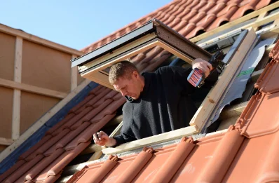 Pose de fenêtres de toit Velux à Hounoux